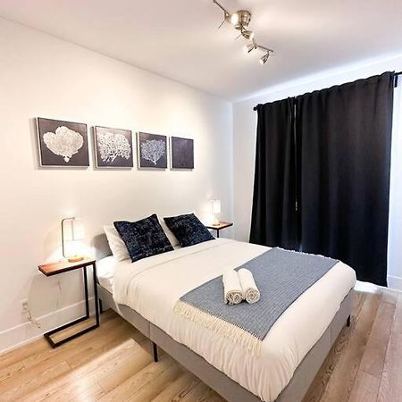 Elegant Suites - City Views, Lake View, Free Parking Торонто Екстериор снимка